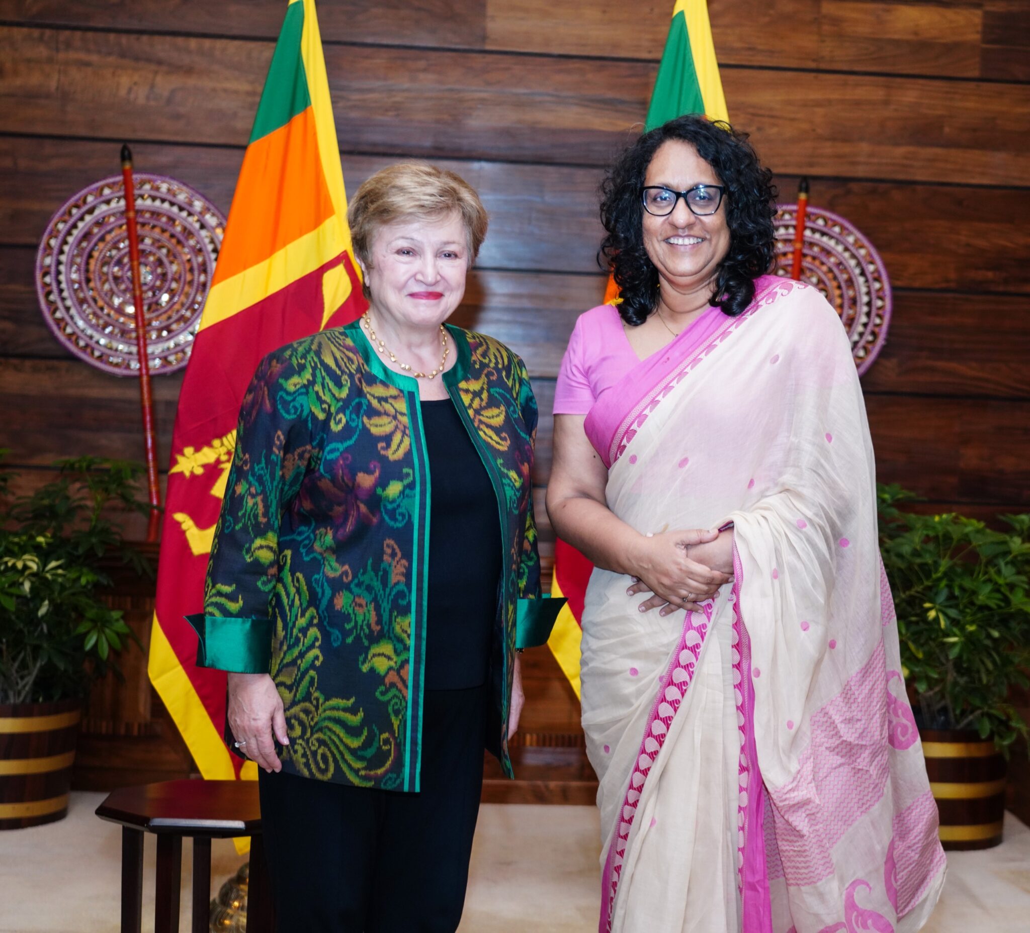 රජය – IMF හමුවකින් ආ ර් ථික ස්ථාවර කිරීමේ උත්සාහය ඇගයෙයි!