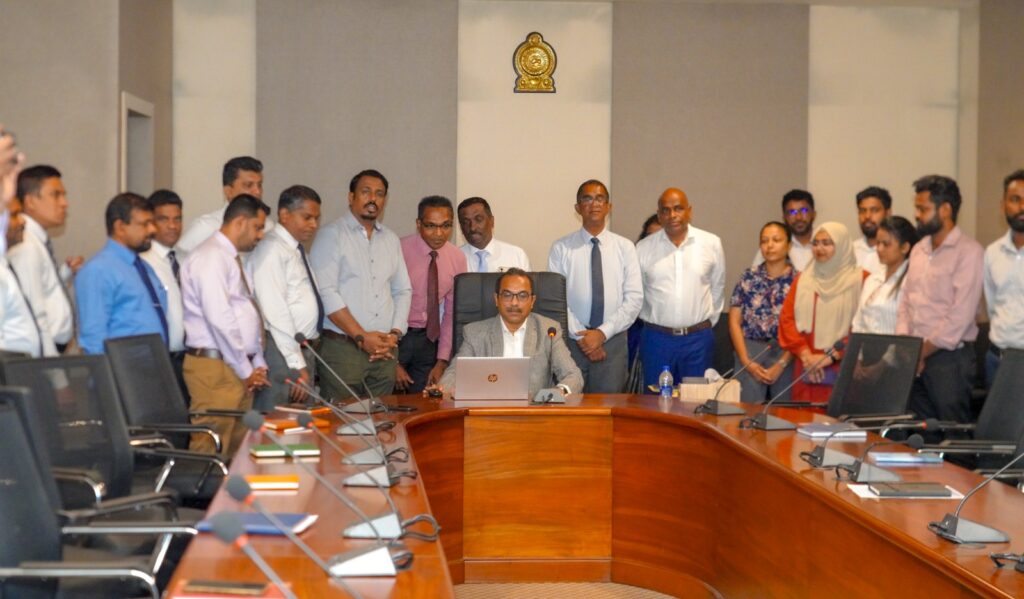 දූෂණයෙන් තොර විනිවිද පෙනෙන නාගරික සංවර්ධනයක්: ‘Mother Lanka’ අන්තර් ක්රියාකාරී පද්ධතිය අද සිට ක්රියාත්මකයි! අමාත්ය බිමල් රත්නායක වැඩක්!