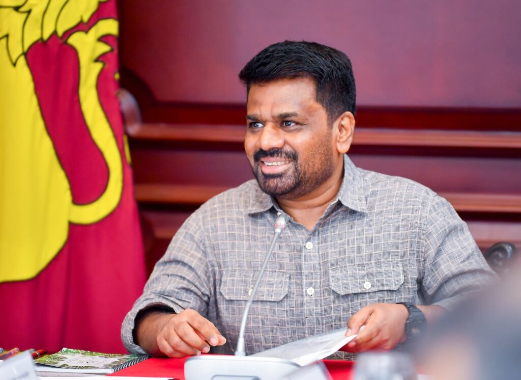 වෙළෙඳපොළ ඒකාධිකාරිය බිඳින දැවැන්ත රාජ්ය මැදිහත්වීම: රුපියල් මිලියන 6,000ක ආයෝජනයක් සමඟ ජනපතිගෙන් ප්රබල තීන්දු රැසක්!