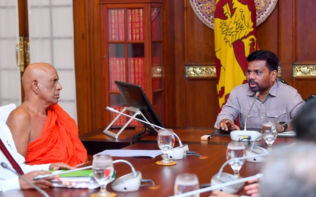 පහළ මල්වතු ඔය ජලාශ ව්යාපෘතිය කඩිනම් කිරීමේදී මතුව තිබූ ගැටලු විසඳා ගැනීමට ජනපති ප්රධානත්වයෙන්, අදාළ සියලු පාර්ශ්වවල සහභාගිත්වයෙන් සාකච්ඡාවක්
