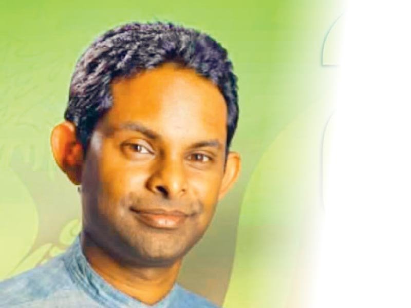 කතානායකගේ අත්තනෝමතික ක්රියාවෙන් මහජන ස්වෛරීත්වය කුණුබක්කියට! ආණ්ඩුවේ ‘සුදෝසුදු’ රෙදි ගැලවී අවසන්!